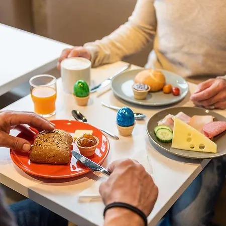 Ibis Budget Augsburg *