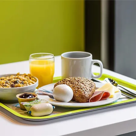 Ibis Budget Augsburg *